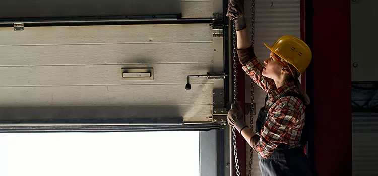 Addressing Common Garage Door Stoppage Issues in Leavenworth, KS