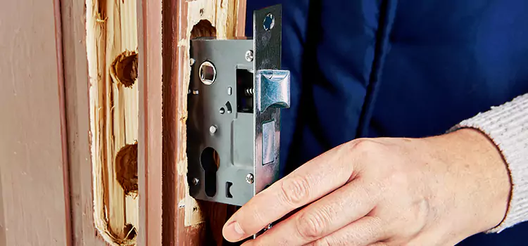 Garage Door Lock Replacement Leavenworth